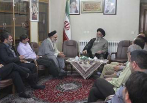 تاکیدامام جمعه اصفهان بر حفظ روحیه جهادی در عزاداری های ماه محرم