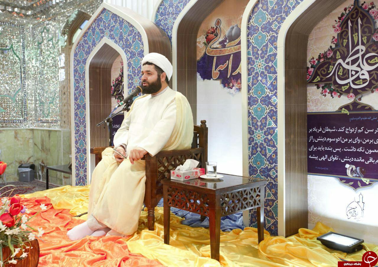 جشن ازدواج 20۰ زوج جوان در امامزاده حسن(ع) + تصاویر