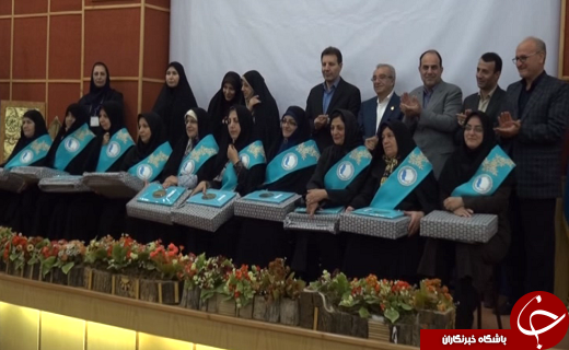 تکریم از مادران نمونه استان