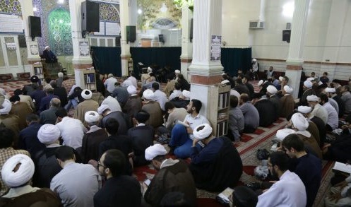 مراسم اولین شب درگذشت همسرآیت الله بهجت به روایت تصویر