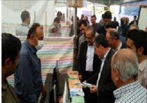 استقبال از غرفه محیط زیست در نمایشگاه بخش کشاورزی