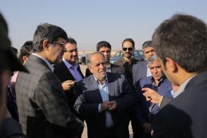 بازدید مشاور رییس جمهور از بندرخشک پیشگامان