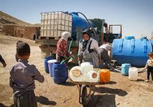 مشارکت خیرین درتامین آب روستا های بحران زده فارس