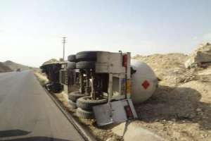 واژگونی تانکر حامل سوخت