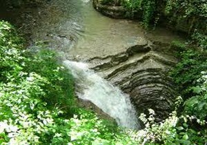چشمه آب معدنی سجیران رودسر
