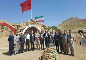 افتتاح نمایشگاه عکس ،پوستر و کتاب مهندسی پشتیبانی جنگ جهاد