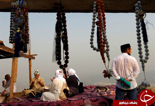 از آماده شدن مسلمانان برای انجام مناسک حج تا انتشار عکسی زیرخاکی از دوستی بیل کلینتون و دونالد ترامپ
