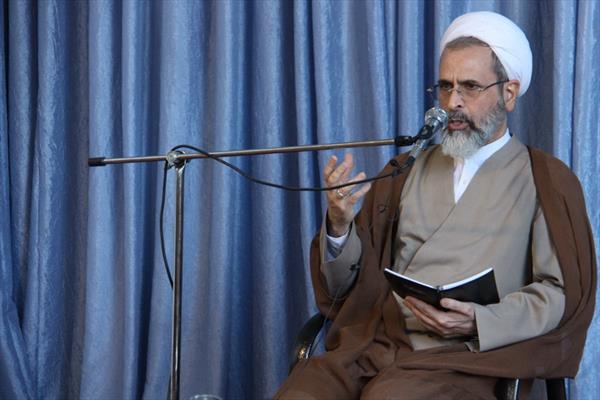 آیت‌الله عیسی قاسم نماد مقاومت در منطقه