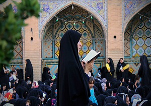 برگزاری دعای عرفه در امامزادگان و بقاع متبرکه شاخص