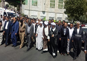 حکام سعودی باید از رفتارهای غیر اسلامی دست بردارند.