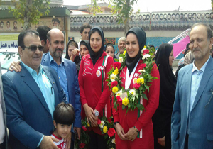 استقبال از بانوی تاریخ ساز مازندرانی