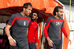 نبرد کاپیتان های متعصب پرسپولیسی با شاگردان برانکو/جنگ گلادیاتور با علی منصور