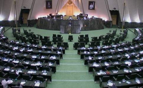 دور و نزدیک پرونده &laquo;کرسنت&raquo;