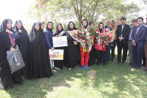 استقبال از بانوان یزدی مدال آور در مسابقات جهانی کشتی آلیش