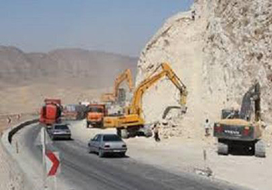 حذف 9 نقطه حادثه خیز در محور چلگرد به سرآقاسید