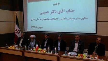 سیاست های دولت تدبیر و امید جامعه را از رکود تورمی نجات داد