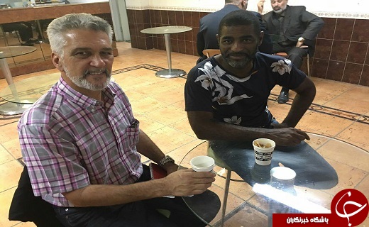 کری خوانی هواداران استقلال برای پرسپولیس / صادقیان به سمت منصوریان رفت