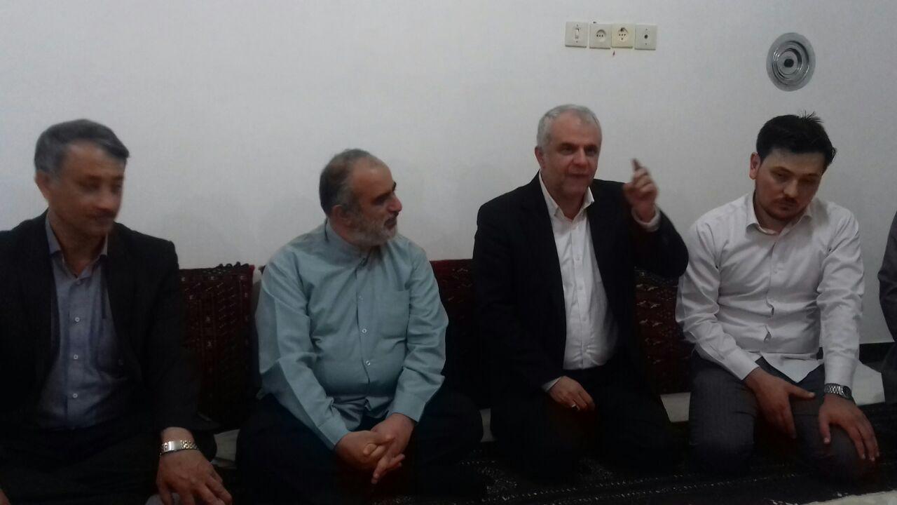 دیدار رییس سازمان حج و زیارت کشور با خانواده شهید پاریخی