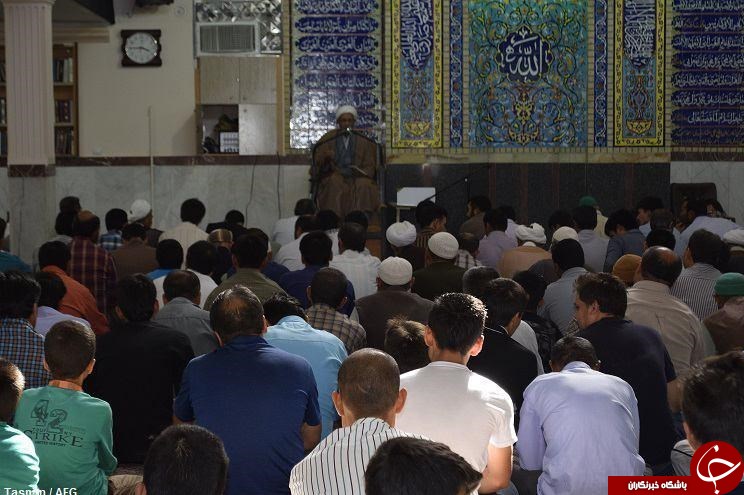 مهاجرین در روز راز و نیاز &laquo;عرفه&raquo; + تصاویر