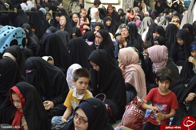 مهاجرین در روز راز و نیاز &laquo;عرفه&raquo; + تصاویر