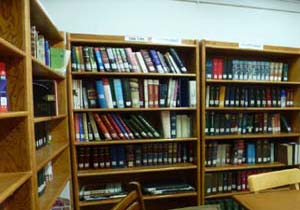 تجهیز کتابخانه های مدارس استان
