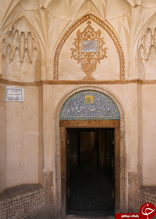 عکس/ شاهکار نگارگری چوب و آئینه/ اینجا مروارید کویر است