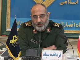 مرزبندی در برابر دشمن شاخصه یک فرد انقلابی است