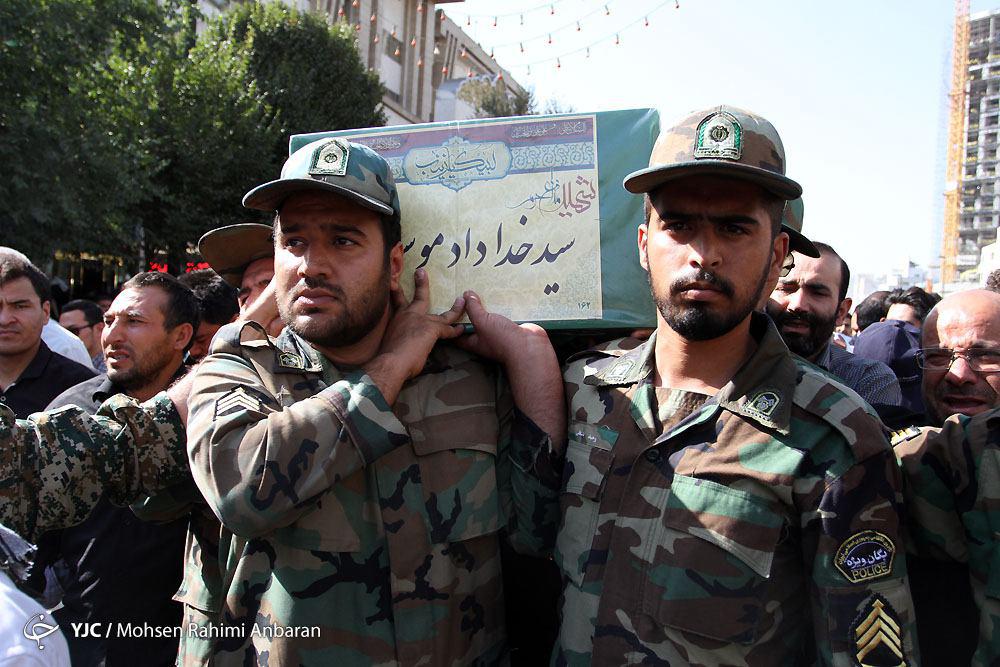 تشییع پیکر پاک 3 شهید در مشهد + تصاویر