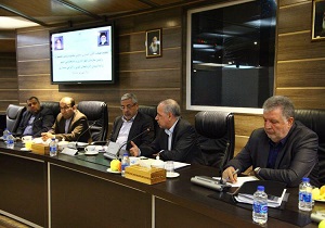 استاندار در راستای مدیریت اقتصاد مقاومتی در جایگاه عالی تصمیم گیری قرار دارد
