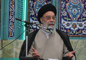 امام جمعه اصفهان بر فعالیت مبلغان دینی در فضای مجازی تاکید کرد