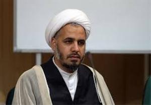 یک انقلابی باید همواره مدافع مستضعفان ومحرومان جهان باشد