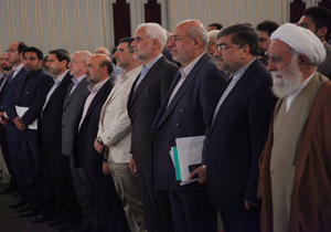 امروز بعد از سال‌ها هنوز سلطنت شعر برای شهریار مانده است