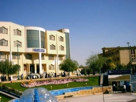 تحصیل 18 هزار دانشجو در دانشگاه آزاد اسلامی اراک