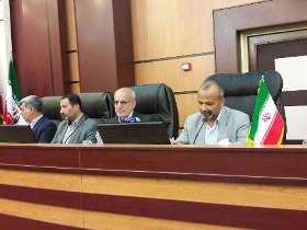 تحقق اهداف اقتصاد مقاومتی با گسترش اختیارات استانداران