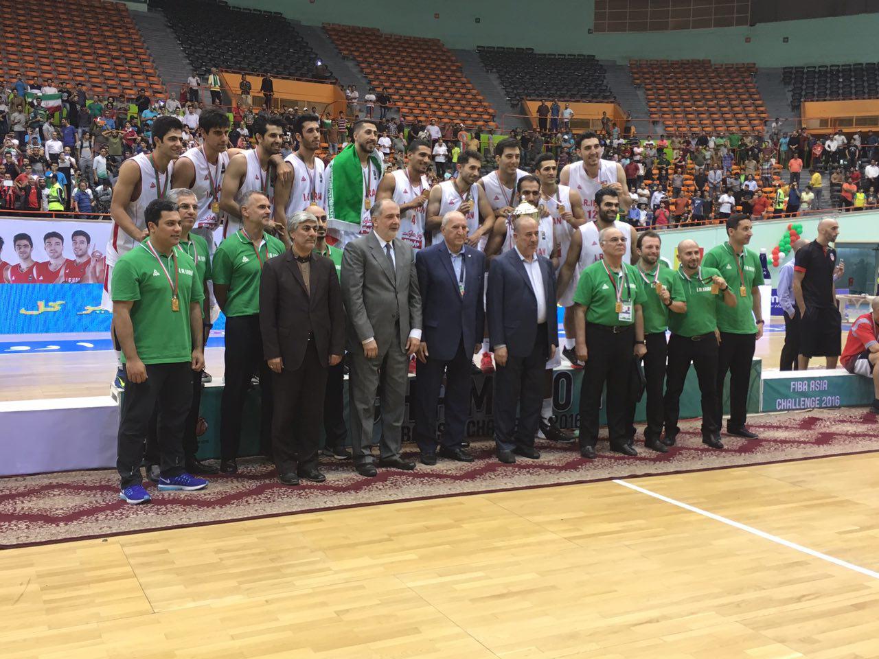كاپ آسيا در خانه ماند/ ايران با شكست كره جنوبى قهرمان شد