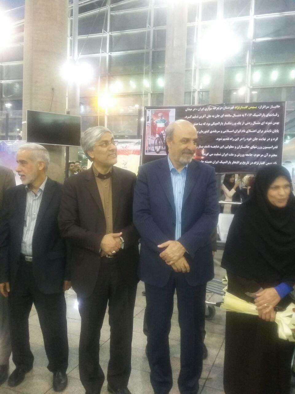 استقبال باشکوه از کاروان شهدای منا+تصاویر