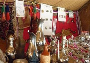 برگزاری نمایشگاه خیریه هنرهای دستی و غذاهای بومی