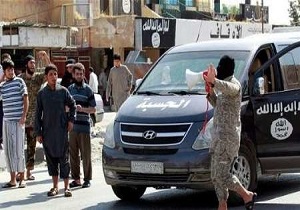 &laquo;عرابه مرگ&raquo; داعش به آتش کشیده شد