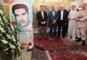 آغاز هفته دولت در شهرستان خوی با اداي احترام به مزار شهيد كوچري