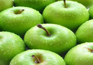 خطرات ناشی از خوردن سیب نشُسته