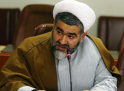 جمهوری اسلامی در اقیانوس بحران&zwnj;های دشمن&zwnj;ساخته، با قدرت در مسیر اهدافش گام برمی&zwnj;دارد