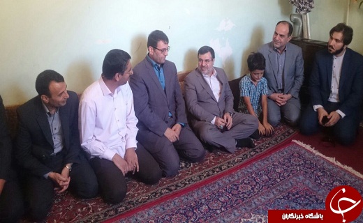 سفراستاندار به تاکستان