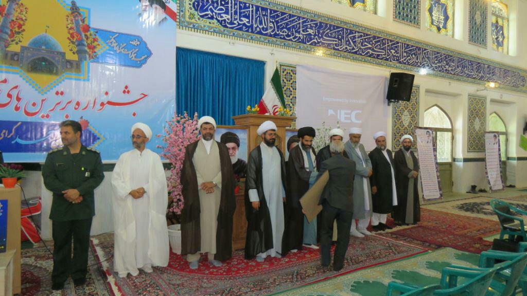 نبود پایگاه بسیج درکنارمساجد خلاء بزرگ فرهنگی