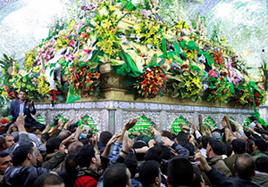 گل آرایی عتبات عالیات با 12 هزار شاخه گل در عید غدیرخم