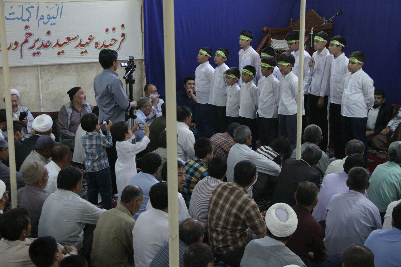 جشن غدیر خم با حضور مهاجرین افغانستانی در دفتر آیت&zwnj;الله محقق کابلی برگزار شد