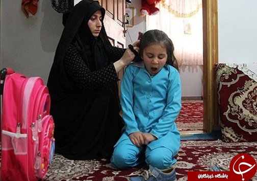 عکس/ اولین روز مدرسه دختر یک شهید مدافع حرم