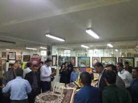 برپایی نمایشگاه دستاوردهای هنرمندان شهرستان شازند