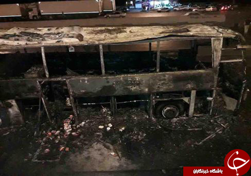 آتش گرفتن کامل یک اتوبوس در جاده خرم آباد- زال+تصاویر