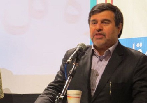 تجلیل از کارمندان نمونه آبیک با حضور استاندار