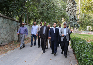 سلطانی فر از کاخ نیاوران بازدید کرد